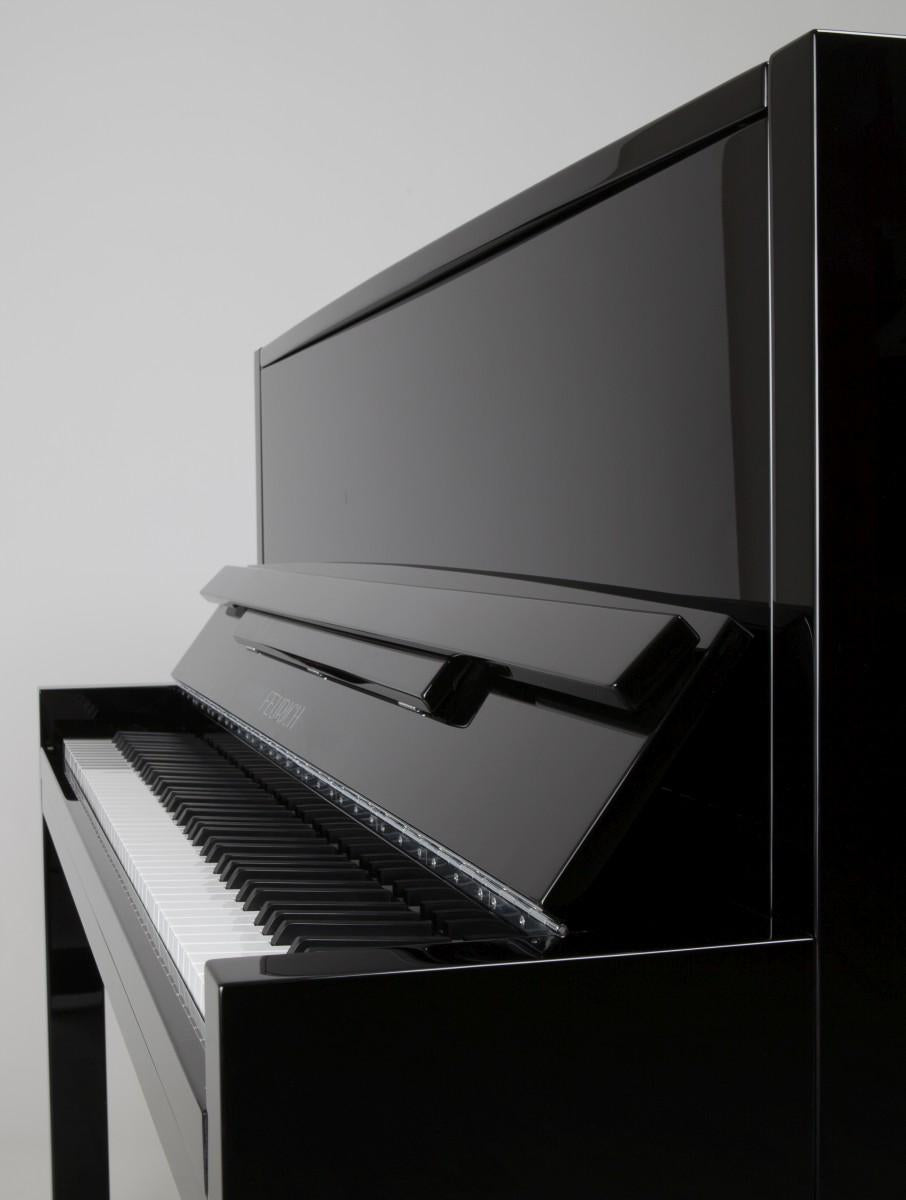 Klavier Feurich 115 Premiere
