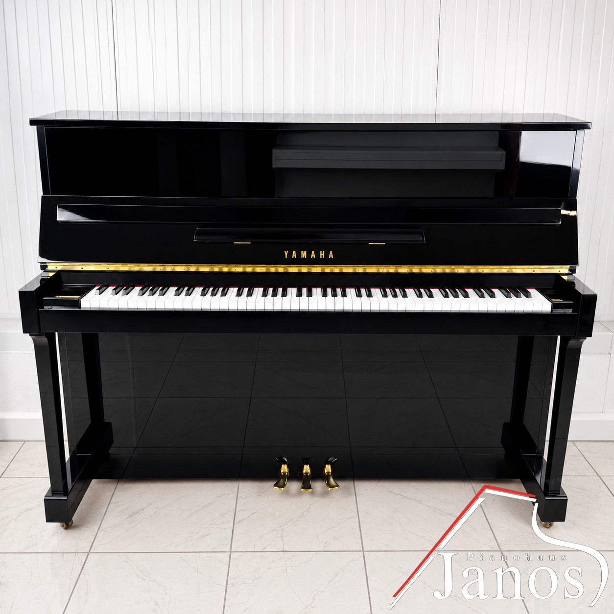 Klavier Yamaha E116 T - Schwarz Hochglanz