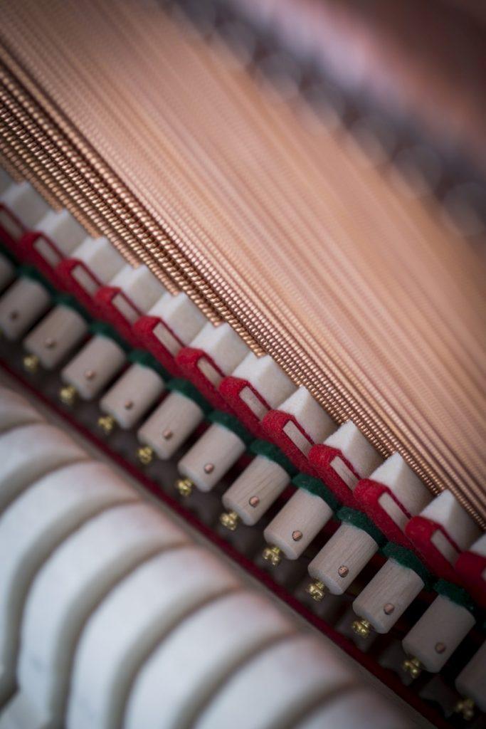 Klavier Feurich 122 Universal