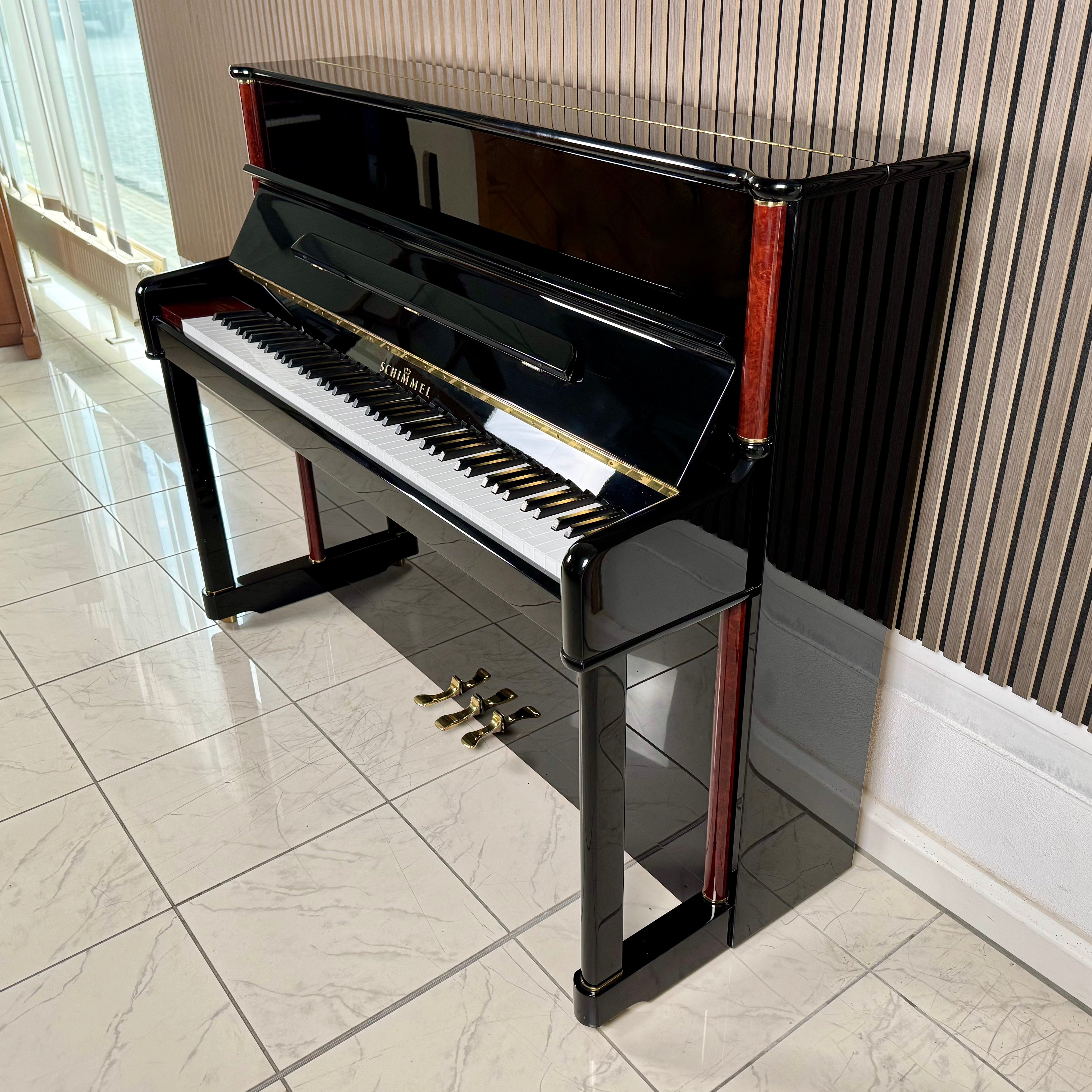 Klavier Schimmel 120 TN - Schwarz Hochglanz