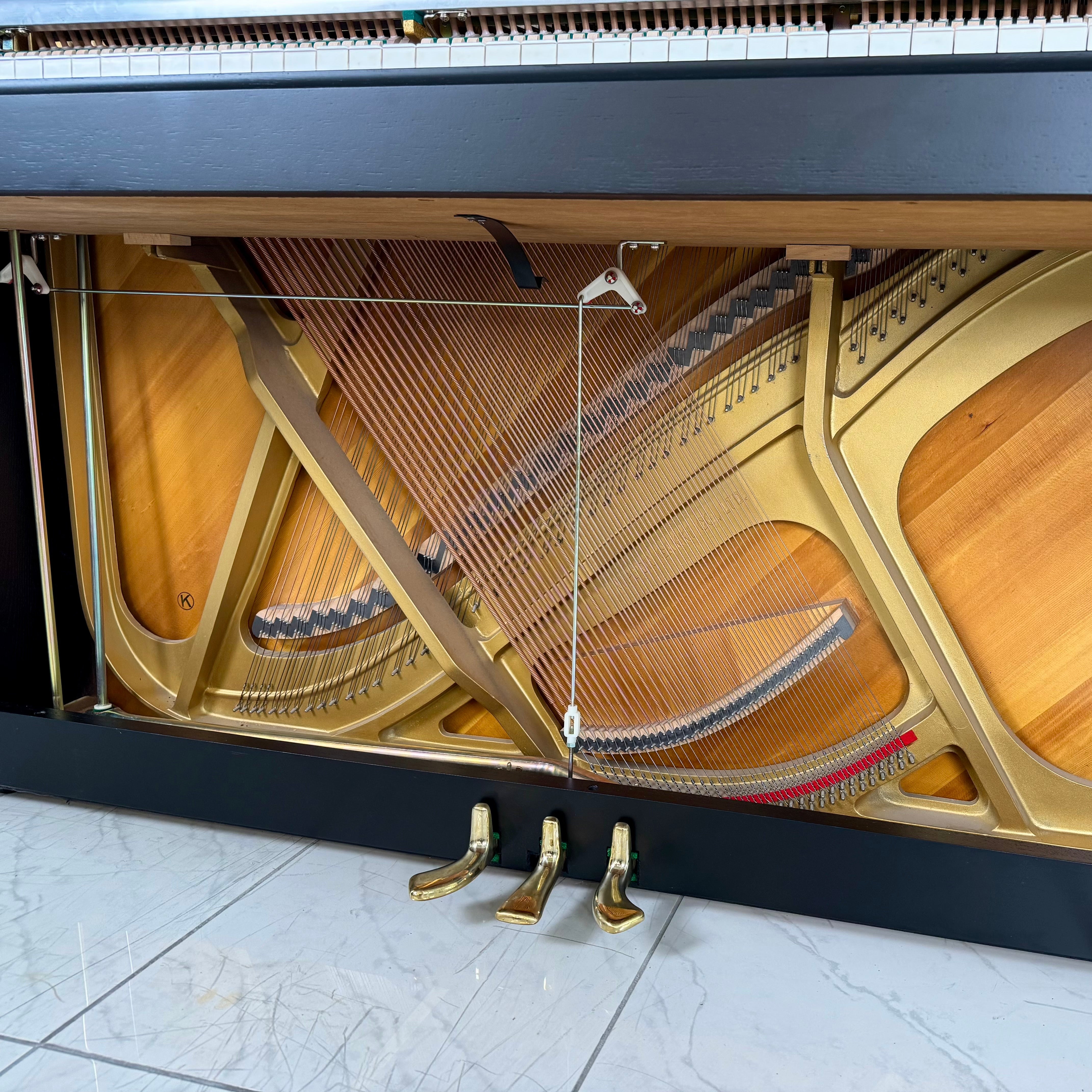 Klavier Yamaha M1J - Schwarz Matt
