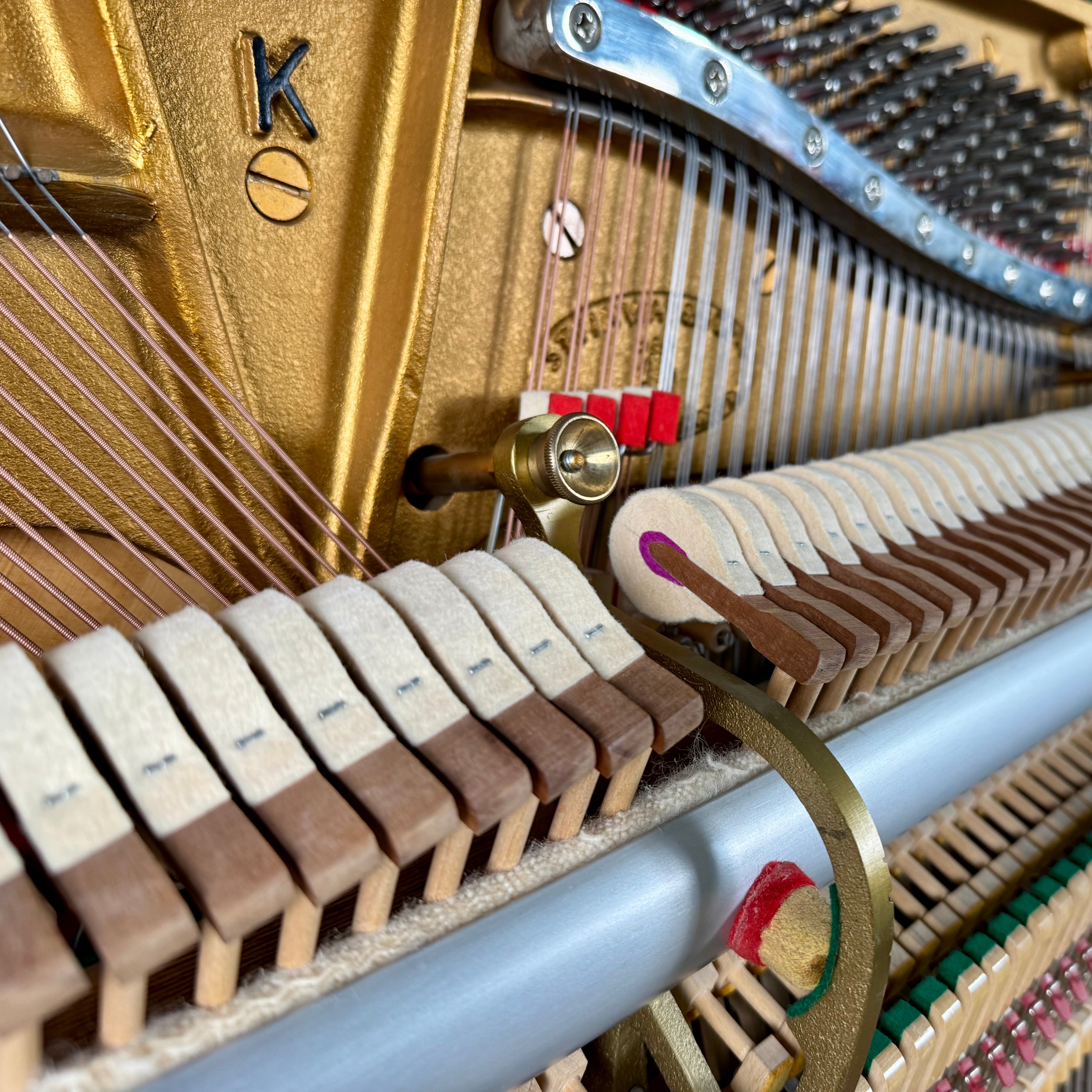 Klavier Steinway & Sons K-132 - Schwarz Hochglanz