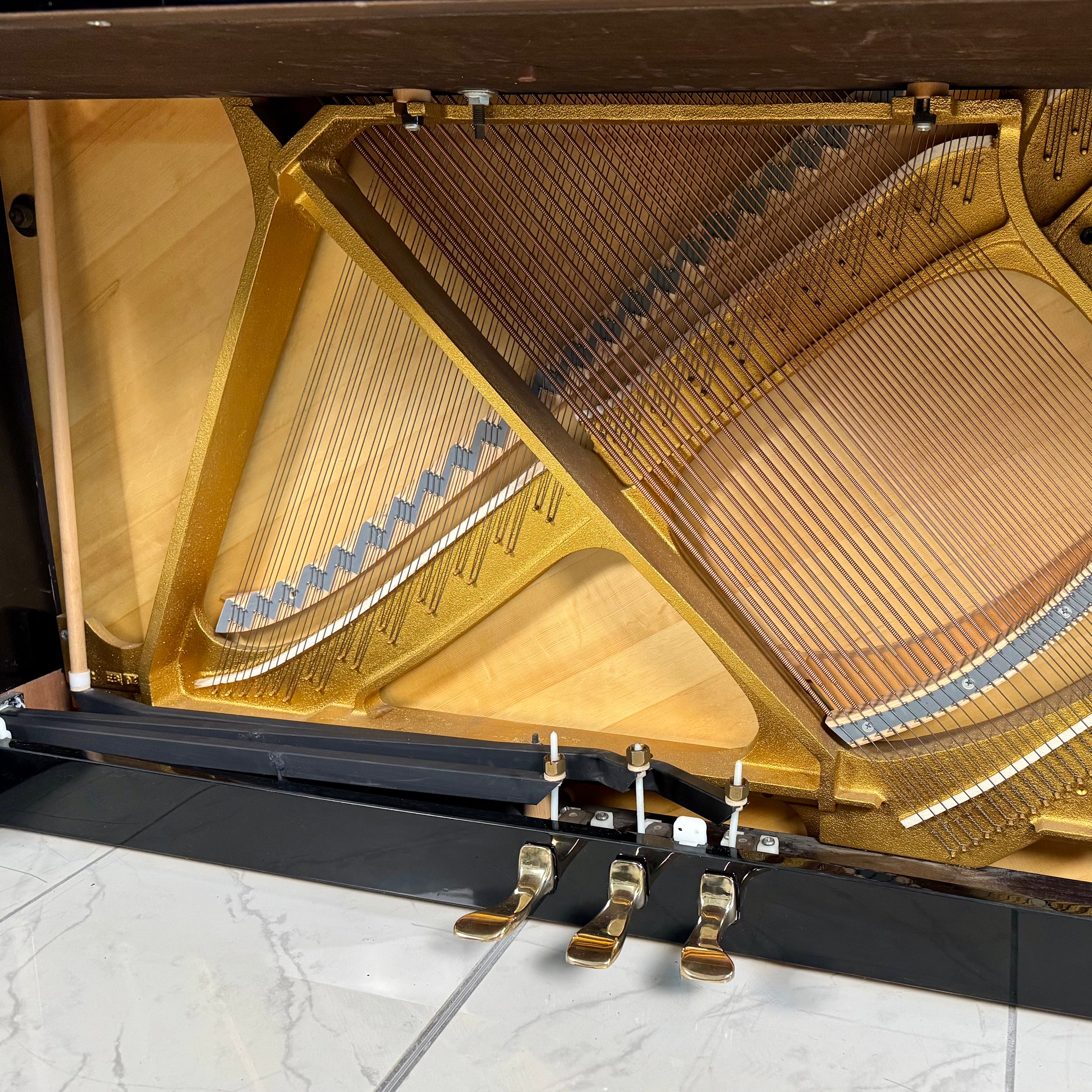 Klavier Schimmel 118 TC - Schwarz Hochglanz