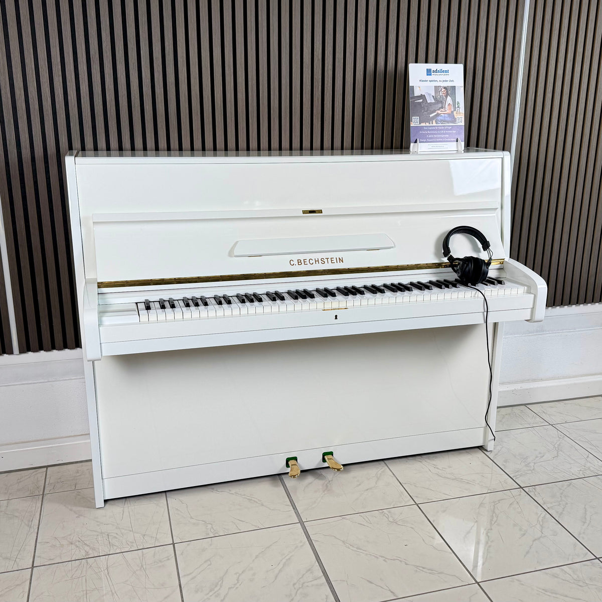 Klavier C. Bechstein 12 N - adsilent - Weiß Hochglanz