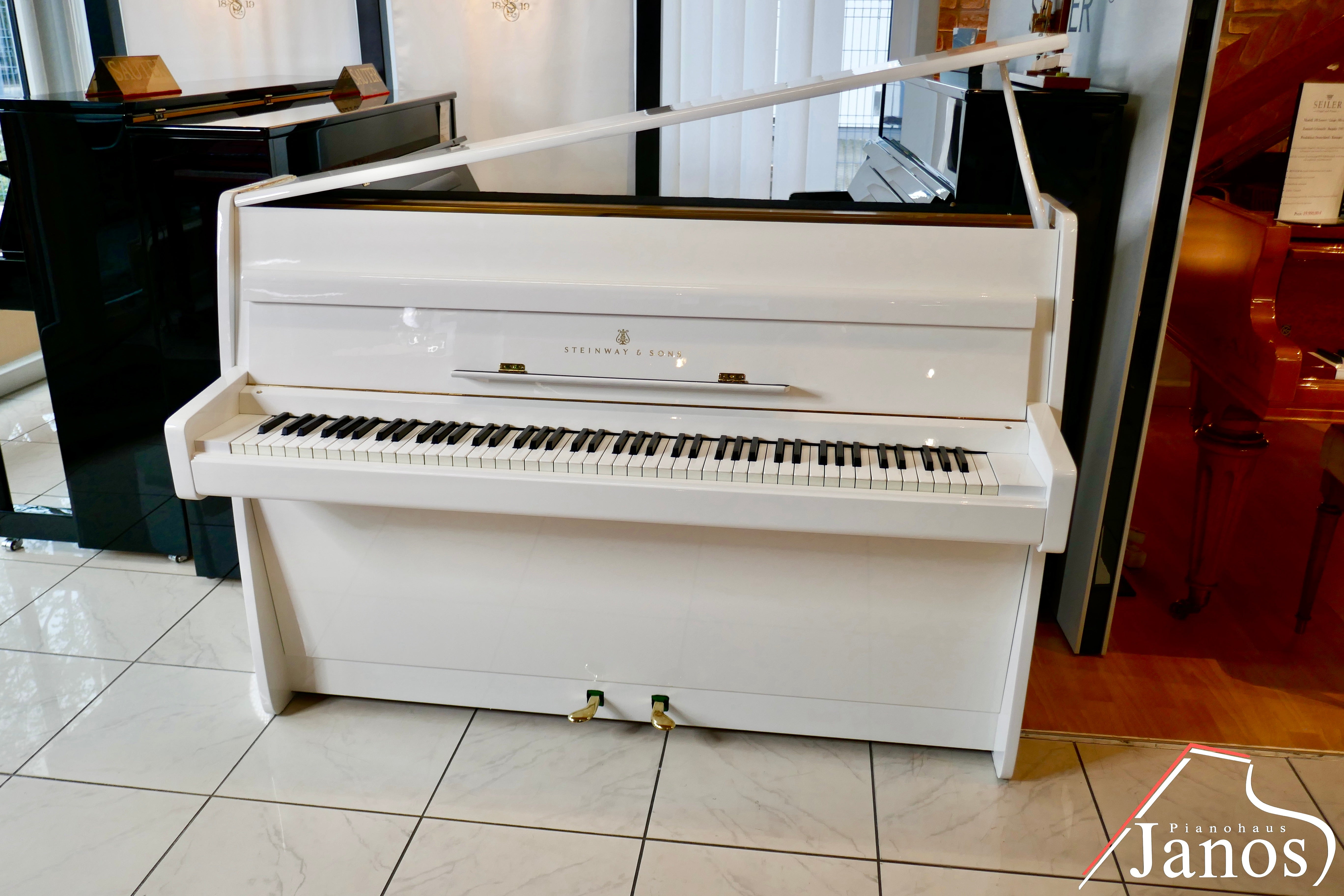 Klavier Steinway & Sons F-104 - Weiß Hochglanz