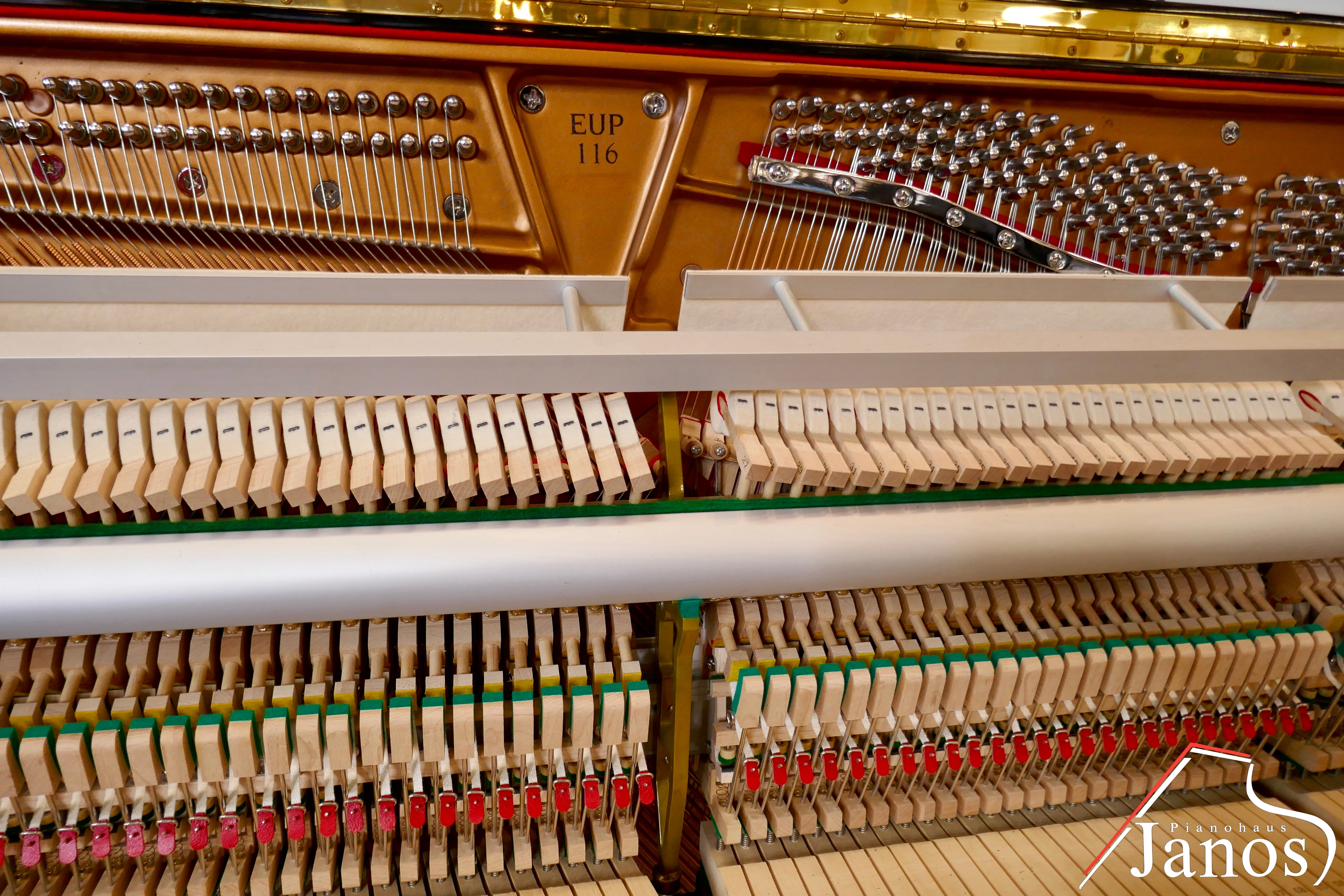 Klavier Essex by Steinway & Sons EUP-116