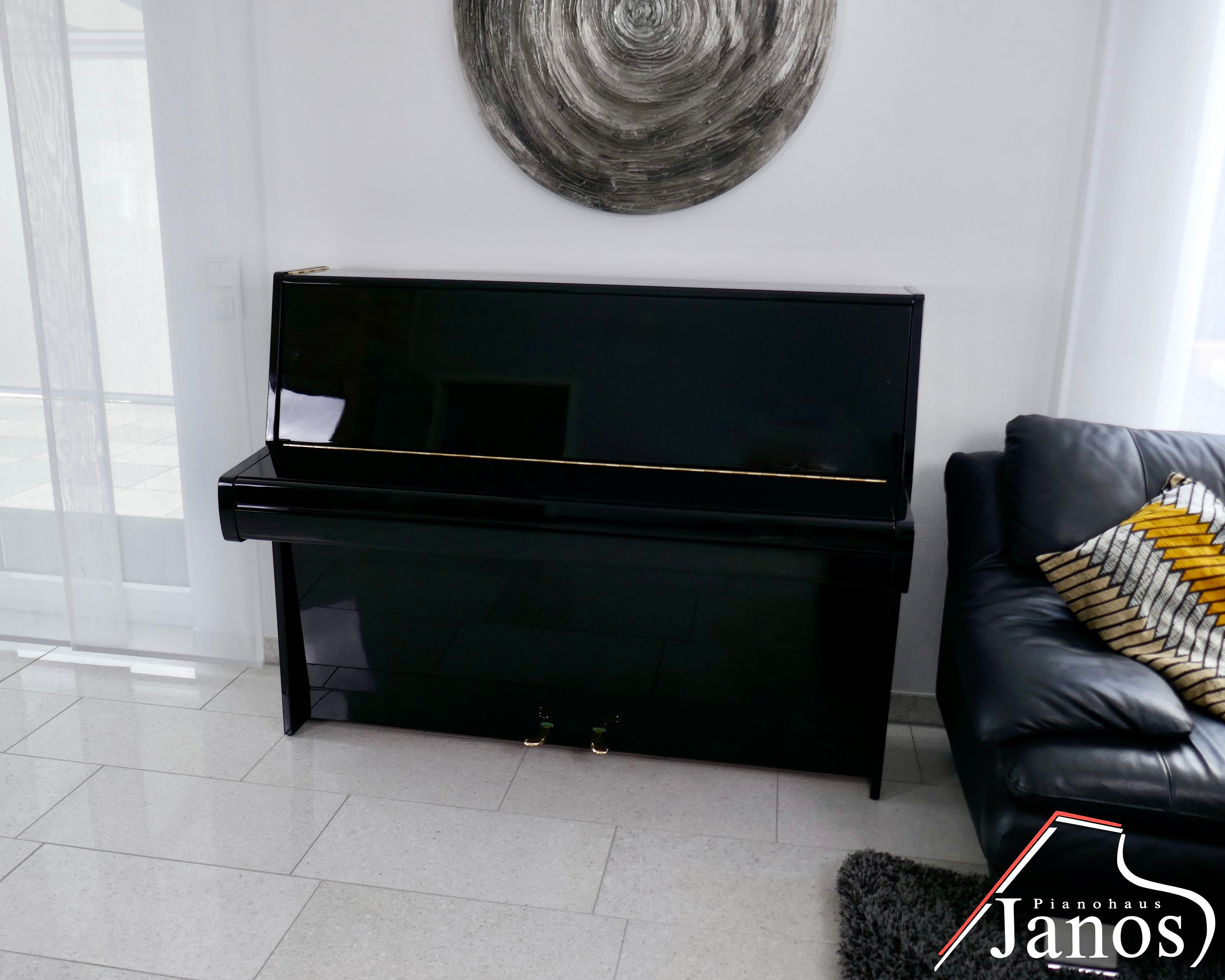 Klavier Steinway & Sons Z-114 - Schwarz Hochglanz