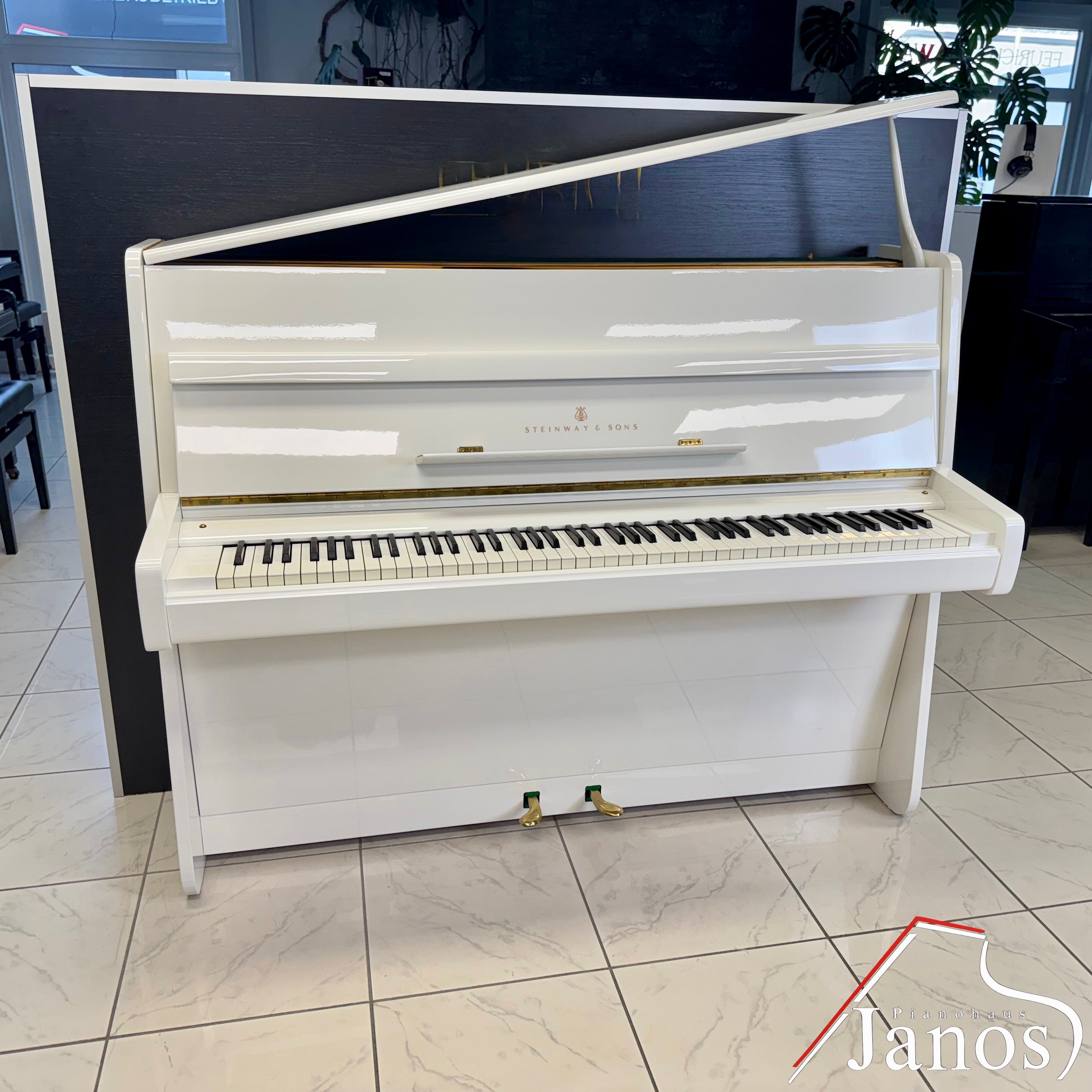 Klavier Steinway & Sons Z-114 - Weiß Hochglanz