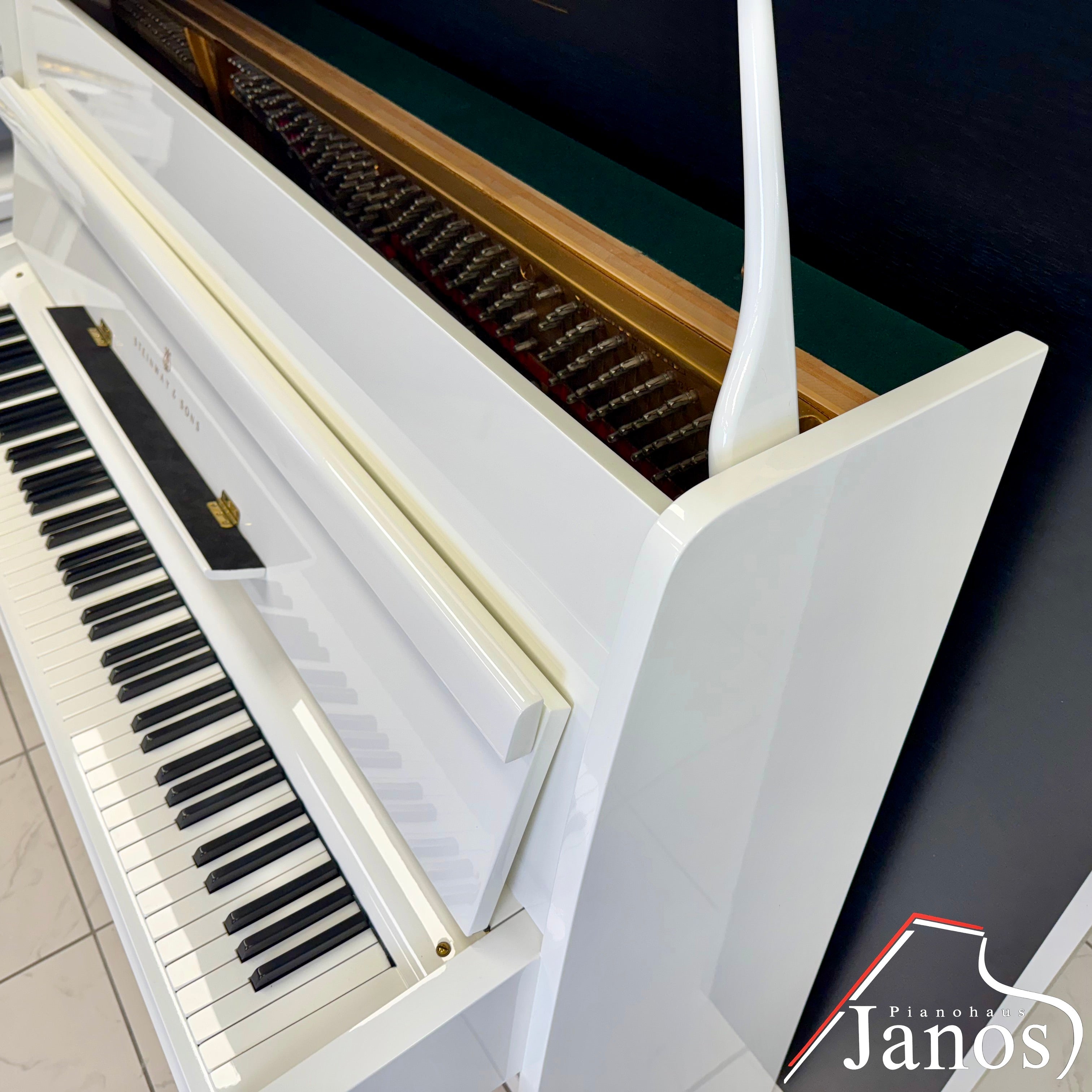 Klavier Steinway & Sons Z-114 - Weiß Hochglanz