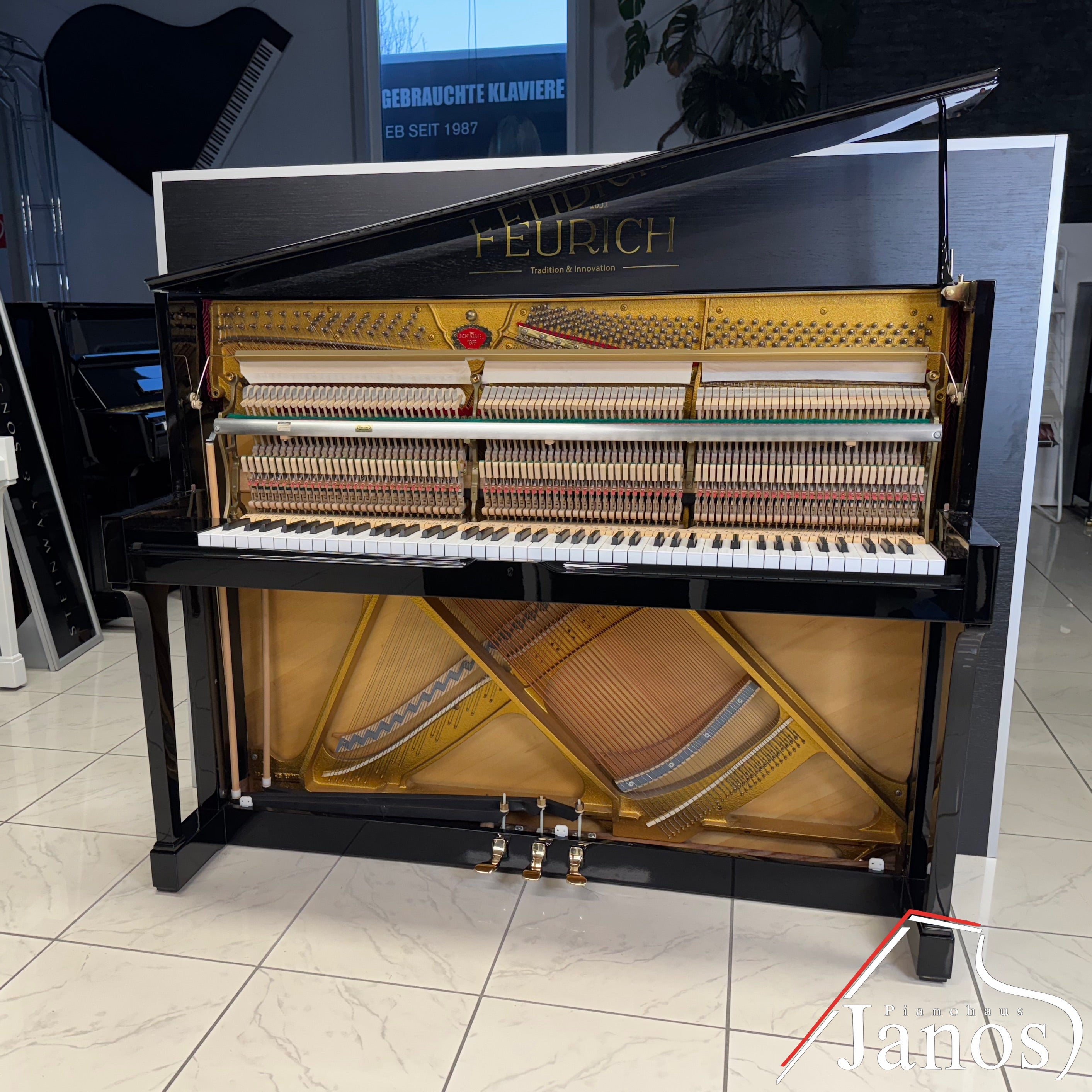 Klavier Schimmel 118 T - Schwarz Hochglanz