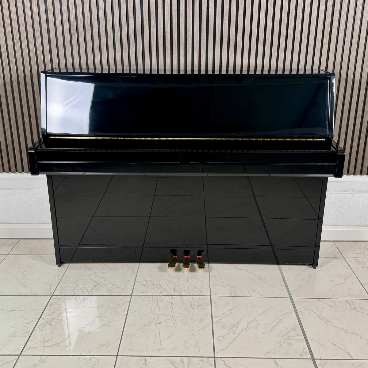 Klavier Yamaha b1 PE - Schwarz Hochglanz