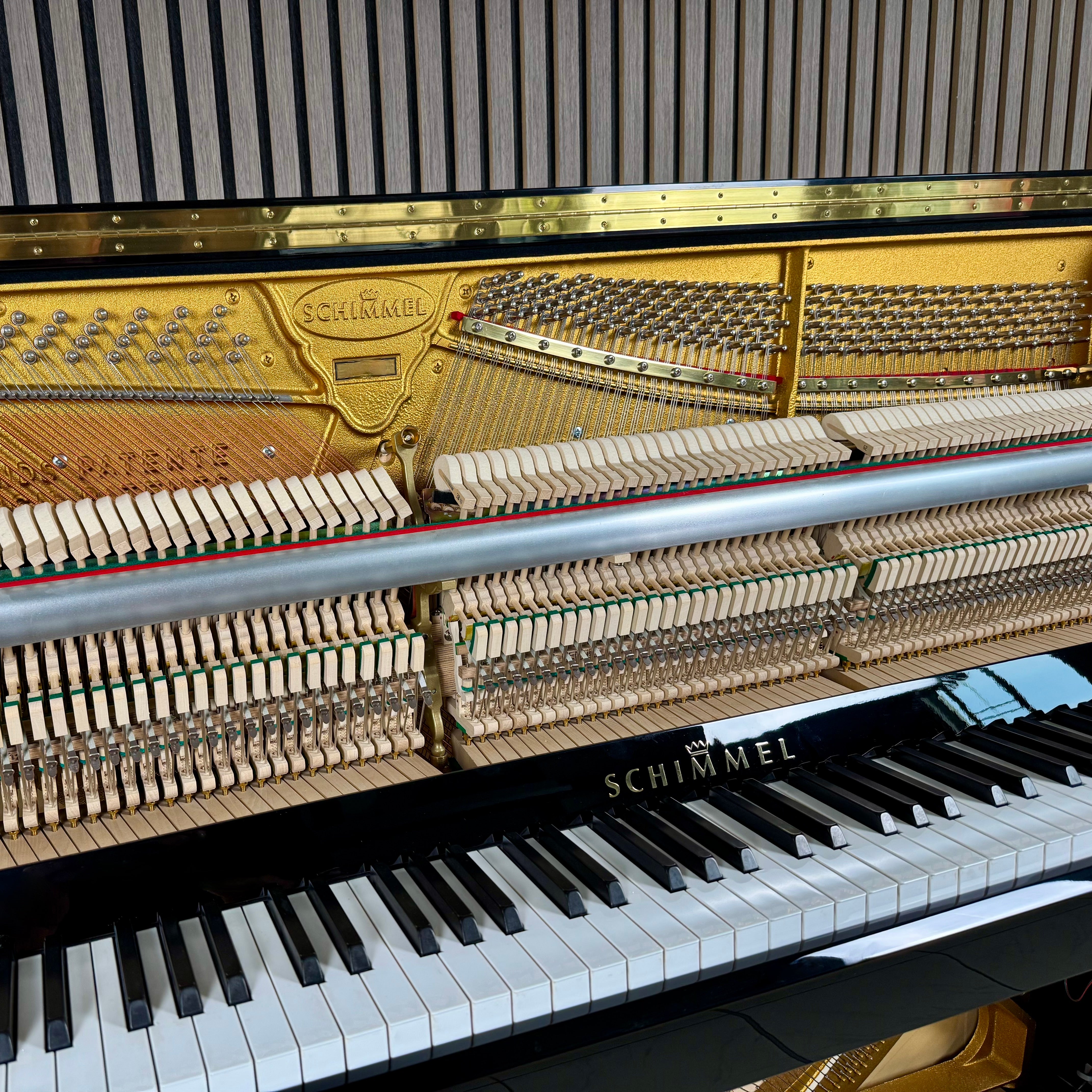 Klavier Schimmel 120 TN - Schwarz Hochglanz