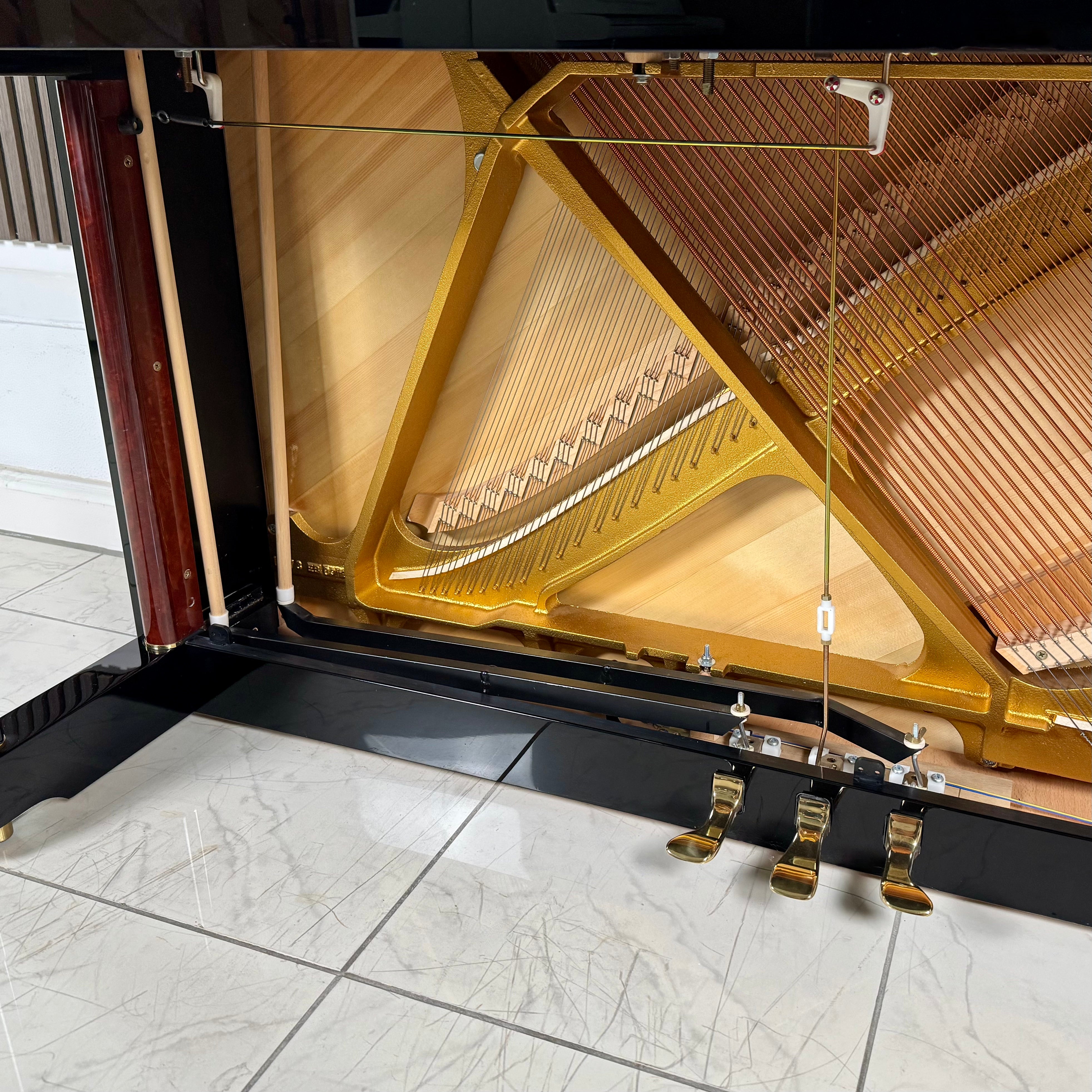 Klavier Schimmel 120 TN - Schwarz Hochglanz