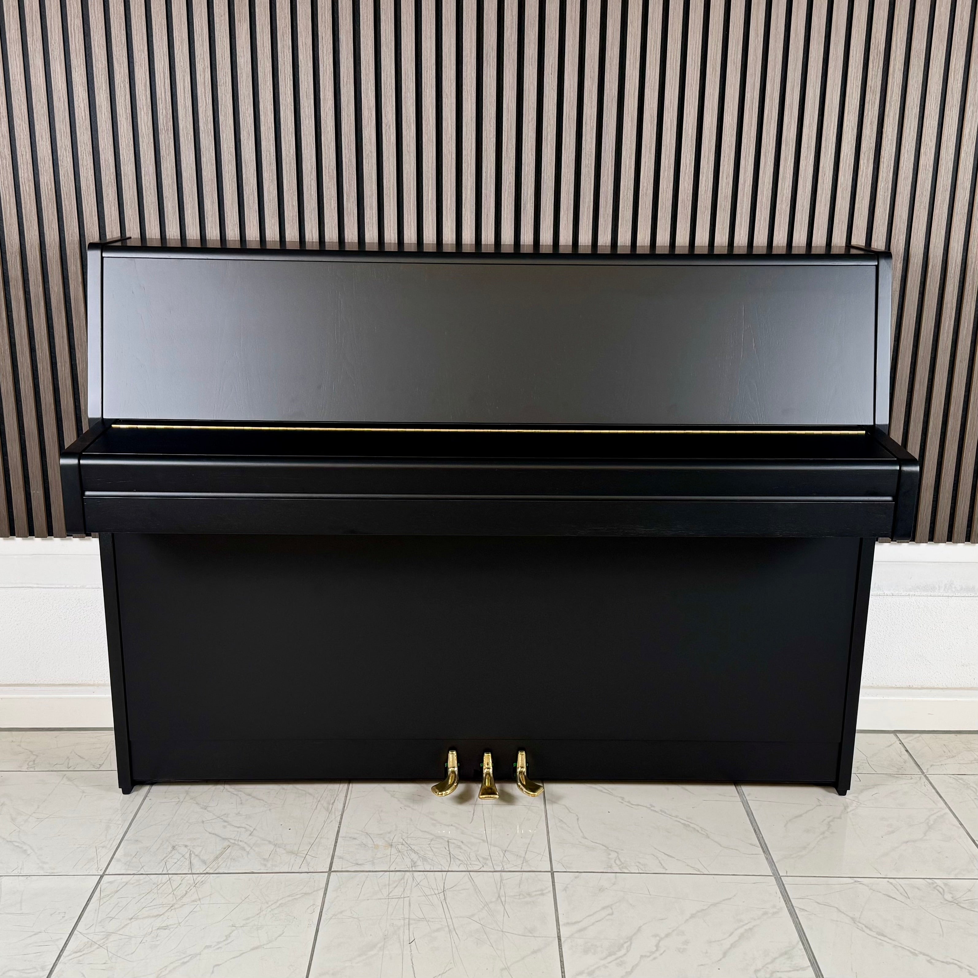 Klavier Yamaha M1J - Schwarz Matt