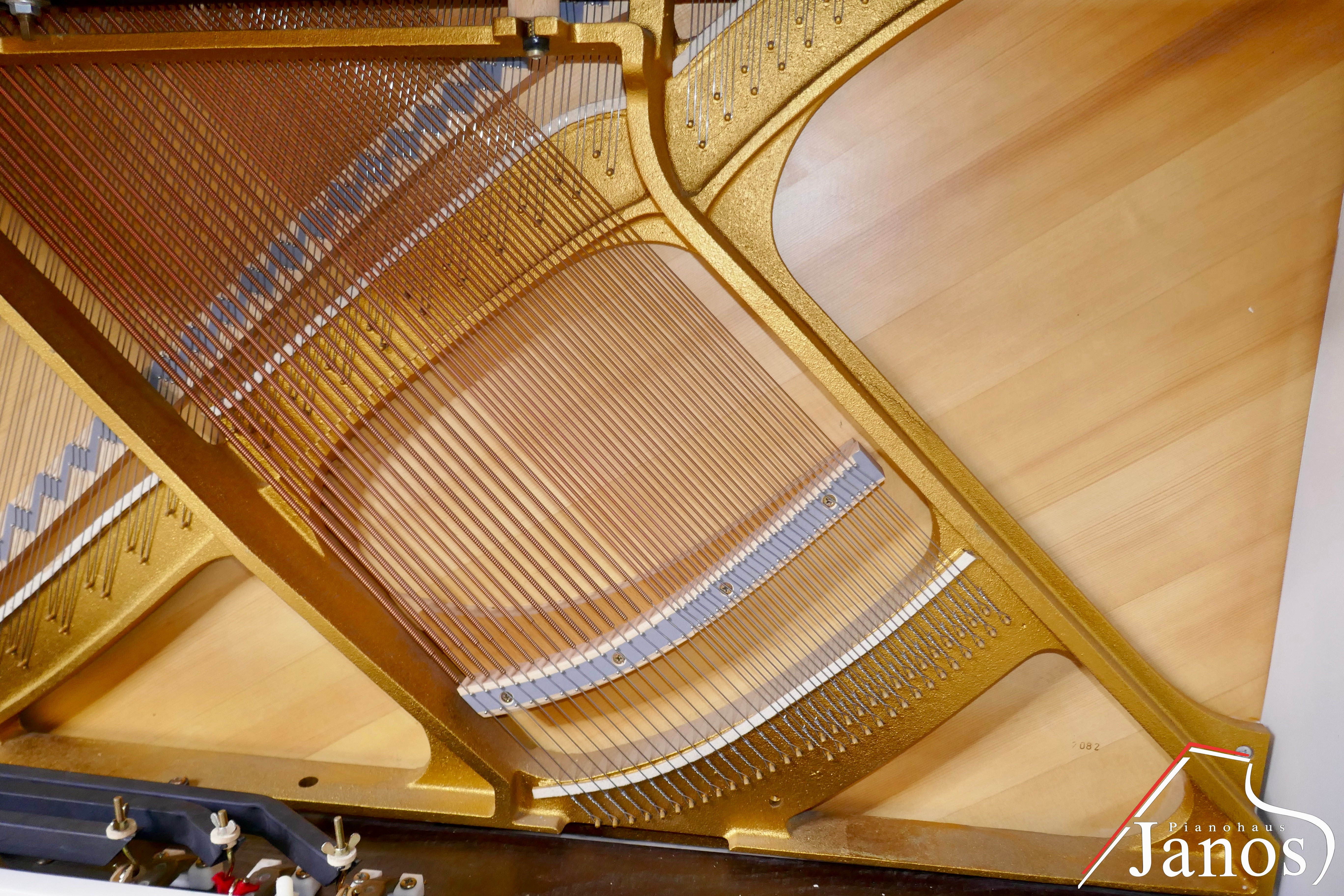 Klavier Schimmel 113 - Weiss Matt