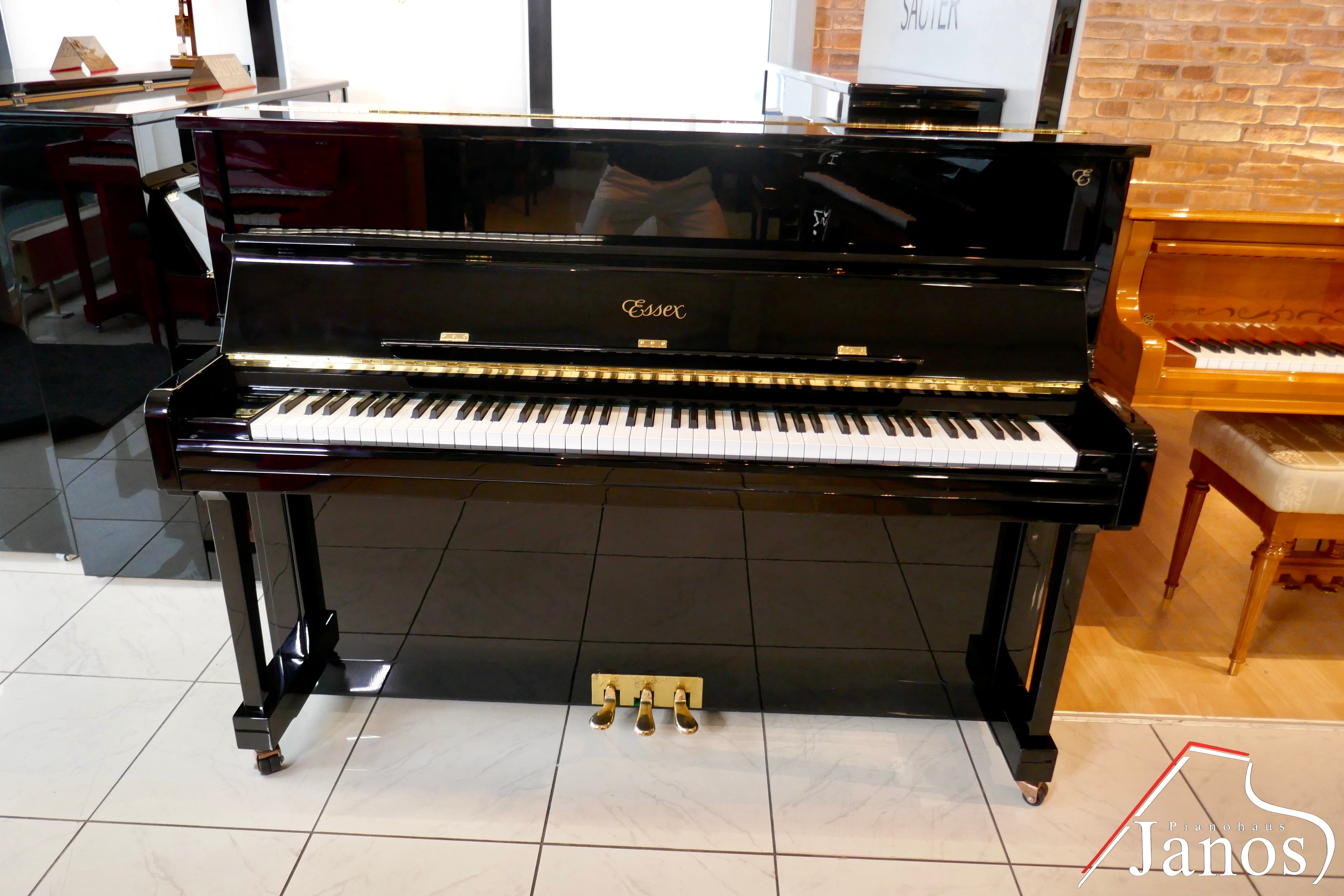 Klavier Essex by Steinway & Sons EUP-116
