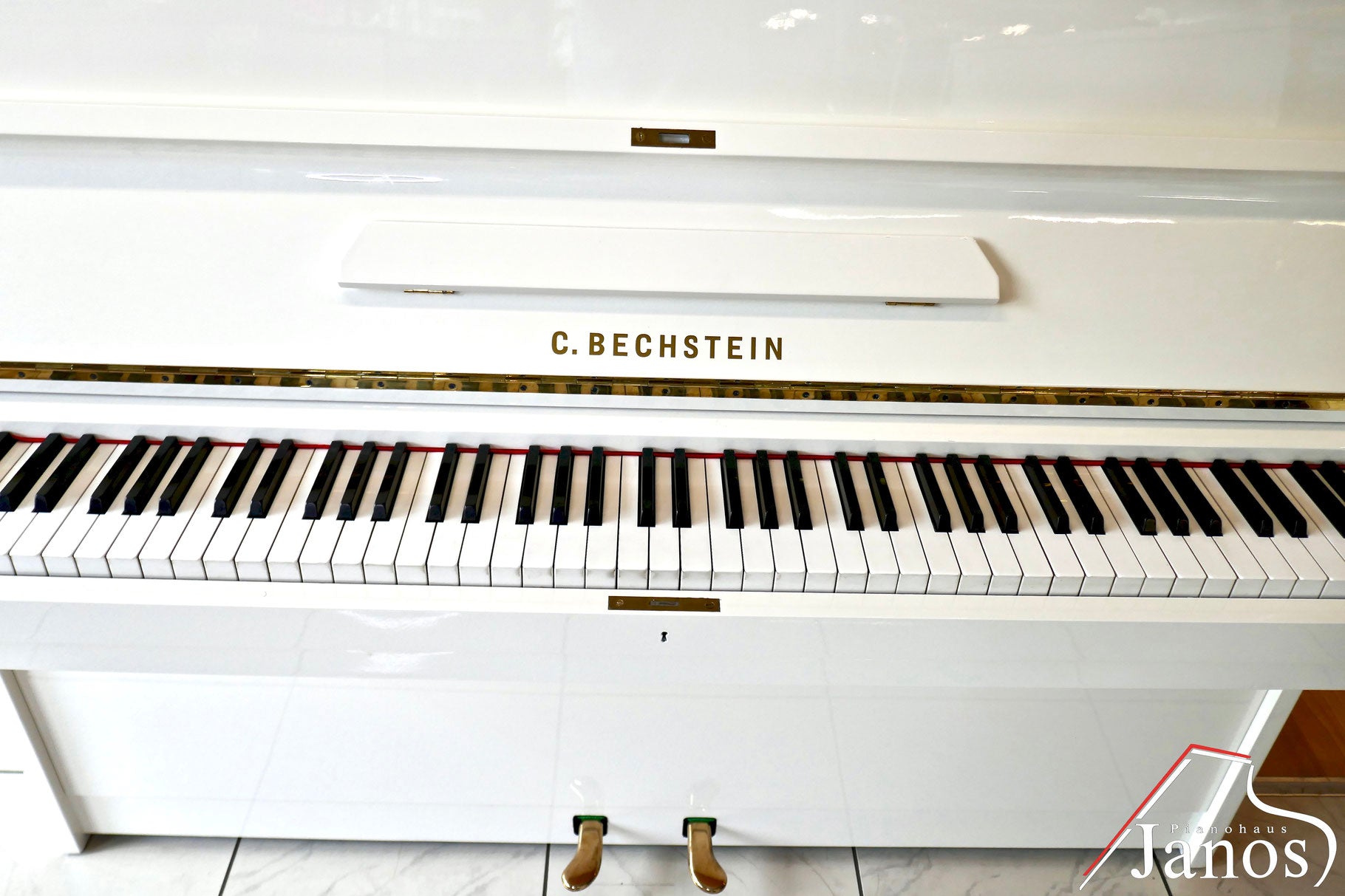 Klavier C. Bechstein 12 N  - Weiß Hochglanz